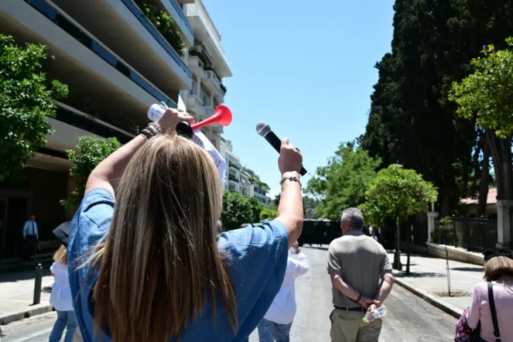 Ανατροπές στις συντάξεις – Ερχονται νέα όρια ηλικίας