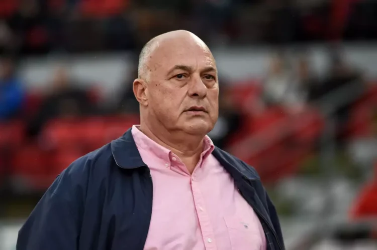 Ο Αχιλλέας Μπέος ανακοίνωσε την υποψηφιότητά του για πρόεδρος της Super League 1