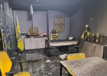 Θεσσαλονίκη: Ελεύθερος υπό όρους ο 22χρονος που κατηγορήθηκε για τον εμπρησμό στα γραφεία της ΠΑΕ Άρης