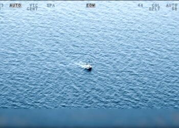 BBC: Το ελληνικό Λιμενικό πνίγει μετανάστες πετώντας τους στην θάλασσα