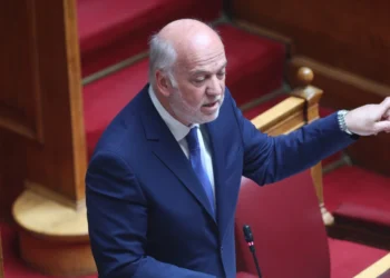 Φλωρίδης: «Βραχιολάκι» σε όσους είναι σε επιτήρηση για ενδοοικογενειακή βία