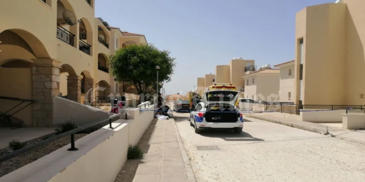 Κύπρος: Μαχαίρωσε τη σύζυγό του και την πέταξε από το μπαλκόνι