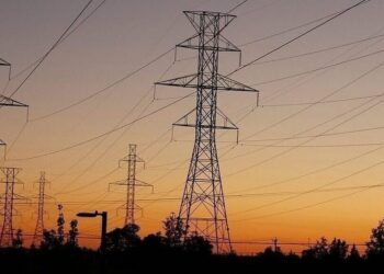 Ηλεκτρικό ρεύμα: Ο πίνακας με τα τιμολόγια – Ποιο είναι το φθηνότερο – Ποιο θα αυξηθεί τον Ιούλιο