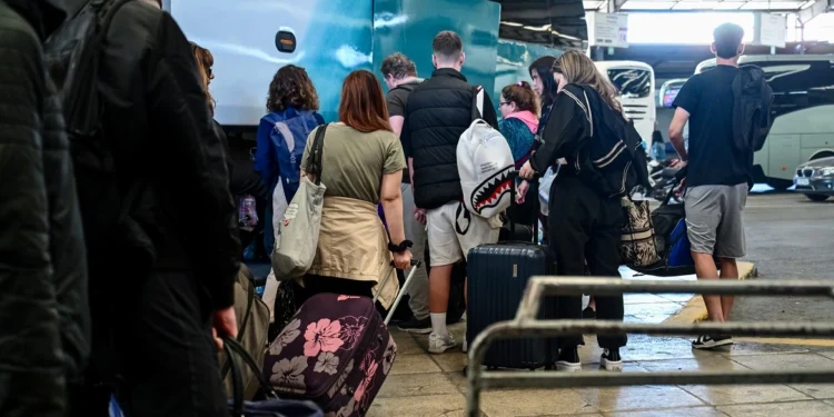 Ευρωεκλογές: Έκπτωση 25% στα ΚΤΕΛ για ψηφοφόρους, δικαστικούς αντιπροσώπους και εφόρους για διανομαρχιακές μετακινήσεις