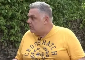 “Αφού είμαι χοντρός, να με λέω τι; Εύσωμο; Λιπαρά διακοσμημένο; Να λέμε τέτοιες αηδίες;”