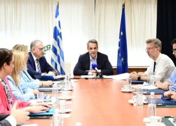 Ακρίβεια: Παράταση των έκτακτων μέτρων για ακόμα έξι μήνες, ανακοίνωσε ο Μητσοτάκης