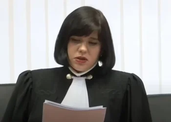 Ρωσία: Νεκρή δικαστικός που είχε καταδικάσει αντιπάλους του Κρεμλίνου – Έπεσε και αυτή από μπαλκόνι