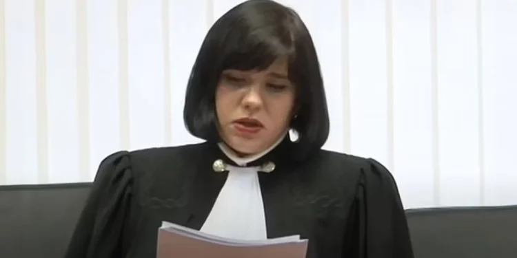 Ρωσία: Νεκρή δικαστικός που είχε καταδικάσει αντιπάλους του Κρεμλίνου – Έπεσε και αυτή από μπαλκόνι