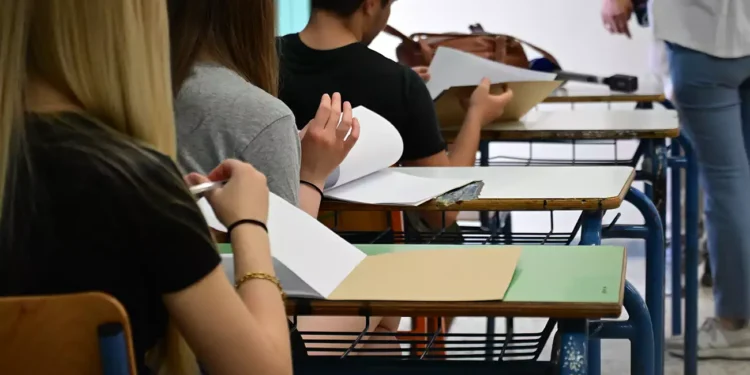 Θέματα Πανελληνίων 2024 ΕΠΑΛ: Τι έπεσε στα Μαθηματικά