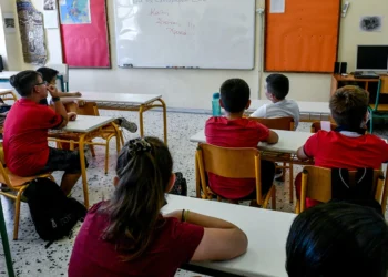 Έρευνα PISA (ΟΟΣΑ) – Στην ομάδα με τις χαμηλότερες επιδόσεις στη δημιουργική σκέψη οι Έλληνες μαθητές