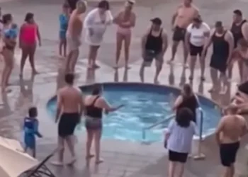 Τραγωδία στο Μεξικό: Ζευγάρι τουριστών έπαθε ηλεκτροπληξία μέσα σε υδρομασάζ, ο άντρας πέθανε – Δείτε βίντεο