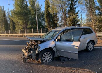 Χαλκιδική: Τρεις τραυματίες μετά από σύγκρουση δύο αυτοκινήτων – Τους απεγκλώβισε η Πυροσβεστική