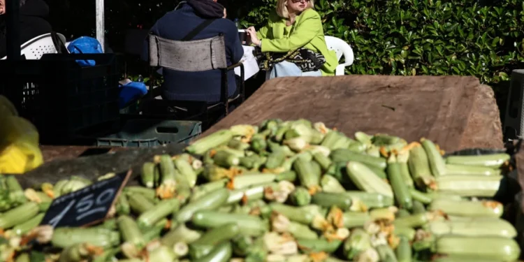 Ακρίβεια: Η Τράπεζα της Ελλάδος διαψεύδει τον Μητσοτάκη