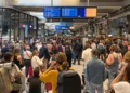 Γαλλία: Παρέλυσε το σιδηροδρομικό δίκτυο – Σαμποτάζ στα τρένα, ανήμερα της τελετής έναρξης των Ολυμπιακών Αγώνων
