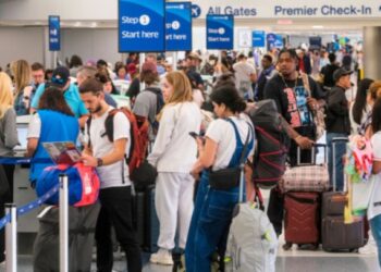 «Έπεσαν» τα συστήματα σε τράπεζες, αεροπορικές και μέσα ενημέρωσης διεθνώς λόγω προβλήματος με τη Microsoft