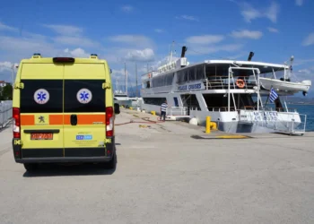 Αιτωλοακαρνανία: Χτύπησε άγρια την πρώην σύζυγό του και την πέταξε στη θάλασσα