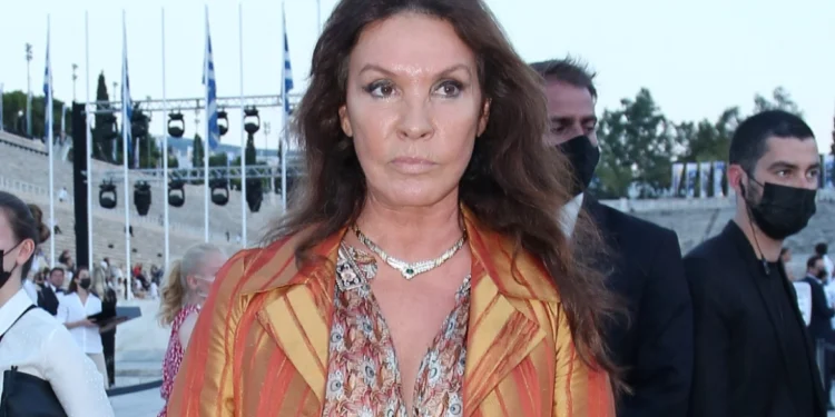 Βάνα Μπάρμπα: Απαντά στην καταγγελία ότι διέσπειρε τον κορωνοϊό σε νοσοκομείο