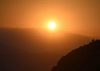 Εύβοια: Νεκρός 23χρονος ΑμεΑ από θερμοπληξία – Συνελήφθησαν οι γονείς του που διατηρούν ταβέρνα στην Αμάρυνθο