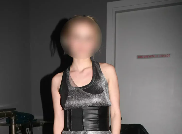 Κάρυστος: Νέες αποκαλύψεις για την ηθοποιό που επιτέθηκε στον πρώην σύζυγό της – Χτύπησε και το παιδί της