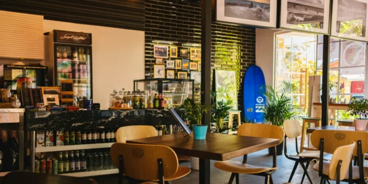 Νόμιμη η εργασία 15χρονων – Σωρεία καταγγελιών, εδώ και 20 χρόνια η σύσταση για αύξηση των ορίων ηλικίας