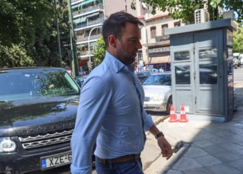 Κασσελάκης: Αποφάσισε να μην κάνει ομιλία στη ΔΕΘ λόγω… κόστους