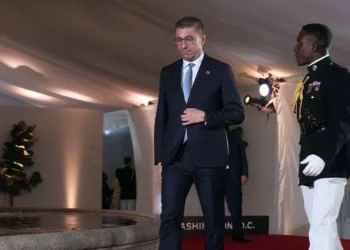 Αμετανόητος Μιτσκόσκι, μίλησε στο ΝΑΤΟ για «Μακεδονία», «μακεδονική» κυβέρνηση και «μακεδονικό» στρατό