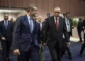 Μητσοτάκης – Ερντογάν: Η «ακτινογραφία» της συνάντησης – Στόχος να μπουν σε «βαθιά θέματα» άμεσα