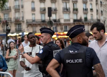 Ολυμπιακοί Αγώνες 2024: Έξαλλοι οι Παριζιάνοι με τα μέτρα ασφαλείας -«Νιώθουμε σαν φυλακισμένοι»