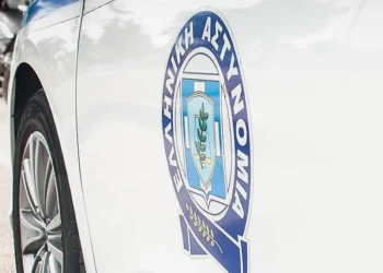 Κρήτη: Επιτέθηκαν σε οικογένεια τουριστών σε μπαρ στο Ηράκλειο – Τους έστειλαν στο νοσοκομείο