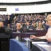 Ούρσουλα φον ντερ Λάιεν: Επανεξελέγη άνετα πρόεδρος της Κομισιόν με 401 ψήφους