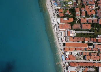“MyCoast”: Πρώτη στη λίστα με τις καταγγελίες η Χαλκιδική – Χιλιάδες ευρώ πρόστιμα για παραβάσεις σε παραλίες