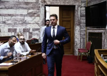 Οι «87» απαντούν στον Κασσελάκη: Μόνος του έθεσε θέμα ηγεσίας ενώ στην ΠΓ δήλωνε ότι δεν σηκώνει το γάντι