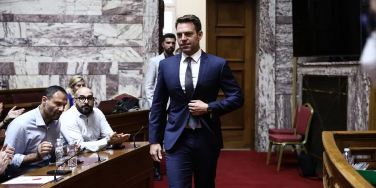 Οι «87» απαντούν στον Κασσελάκη: Μόνος του έθεσε θέμα ηγεσίας ενώ στην ΠΓ δήλωνε ότι δεν σηκώνει το γάντι