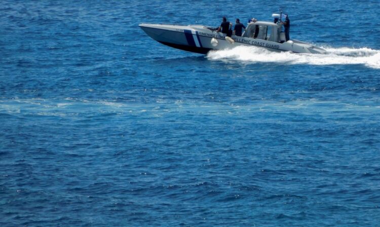 Θρίλερ στη Χαλκιδική: Βρέθηκαν οστά σε παραλία