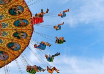 Φάκελος Λούνα Παρκ: Παγίδες θανάτου που πηγαίνουμε τα παιδιά μας – Τα 7 κενά ασφαλείας