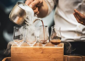 Πώς αμείβονται όσοι εργάζονται τον Δεκαπενταύγουστο