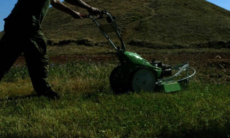 Τραγωδία στη Ρόδο: Μηχανή γκαζόν συνέθλιψε άνδρα