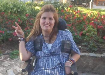 Απόλυτη ντροπή: Στρίμωξαν την Μυρτώ σε γκαράζ πλοίου – Διαμαρτυρήθηκε η μητέρα της