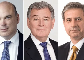 Παλέρμο: Συγκλονίζουν οι επιζώντες, «δεν το περιμέναμε» λέει ο καπετάνιος – Αγωνία για τον μεγιστάνα και τους 5 αγνοούμενους