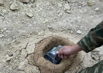 Ελληνικό: Εξουδετερώθηκε η βόμβα του Β΄ Παγκοσμίου Πολέμου στο παλιό αεροδρόμιο – Δείτε φωτογραφίες