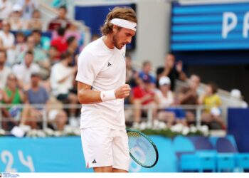 Μητέρα Τσιτσιπά: «Στο σχολείο υπήρχαν παιδιά που έδερναν τον Στέφανο»