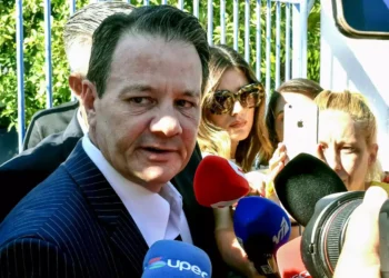 Απόστολος Λύτρας: Θρίλερ με τα 28.000 ευρώ που βρέθηκαν κρυμμένα σε ντουλάπα του σπιτιού του