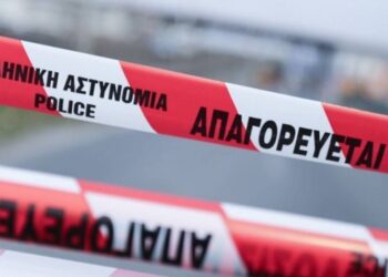 Θρίλερ στη Νέα Σμύρνη: Εντοπίστηκε νεκρός άνδρας σε διαμέρισμα με μαχαιριές