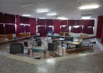 Βανδάλισαν σχολεία στην Χαλκίδα – Εικόνες ντροπής καταγγέλλει ο Δήμος (φώτο)