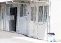 Βόλος: Άνω κάτω σε σχολείο – Στα «πράσα» σχολικός φύλακας με νεαρή σε κοντέινερ