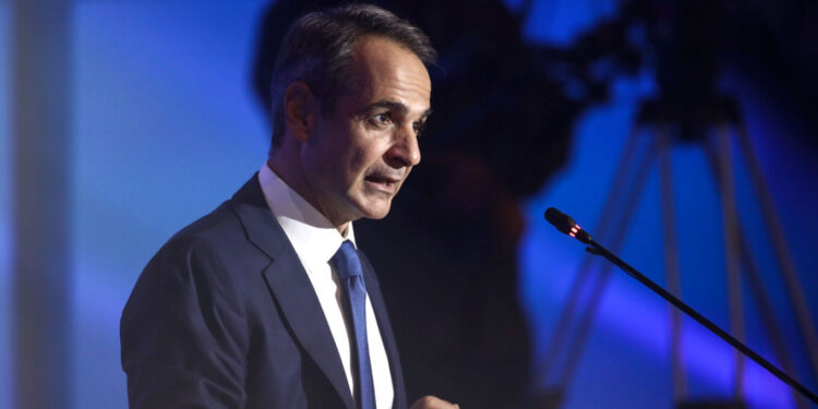 ΔΕΘ: Οι τελευταίες πινελιές – Οι ασφαλιστικές εισφορές, το «ρετούς» στο τεκμήριο και το AirBnB