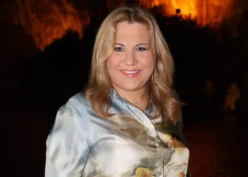 Η Δέσποινα Μοιραράκη απαντάει για τα χαλιά στο υπουργείο Τουρισμού: Κόστισαν 600 ευρώ το μέτρο και ακόμα δεν έχουμε πληρωθεί