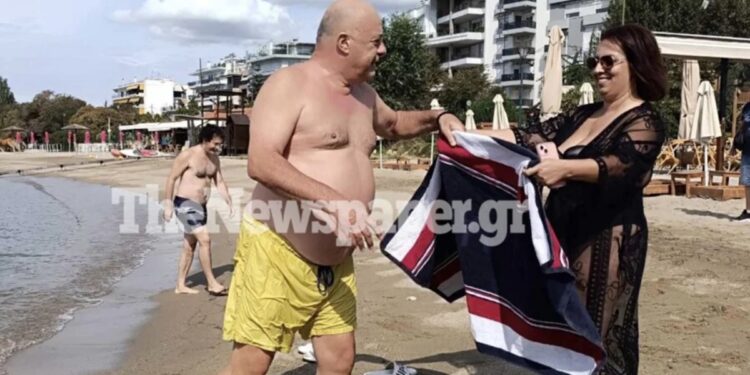 Αχιλλέας Μπέος: “Είναι πεντακάθαρα τα νερά, να μη φοβάται ο κόσμος”, βούτηξε στον Άναυρο (video)