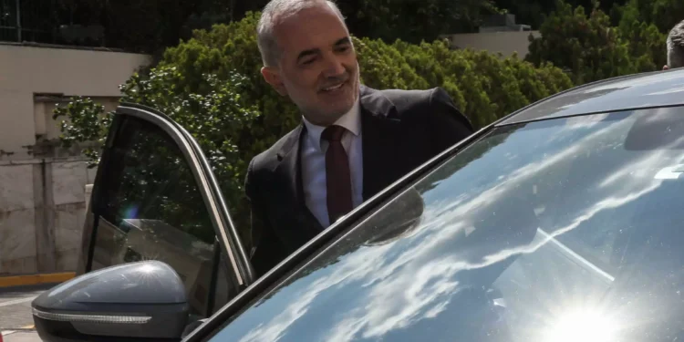 Μάριος Σαλμάς: Αντισυνταγματική η διαγραφή μου – Δεν παραδίδω την έδρα μου