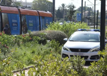 Διακόπηκαν τα δρομολόγια του Τραμ από Αθήνα προς Φάληρο – Έχει τραυματιστεί ανήλικος με πατίνι